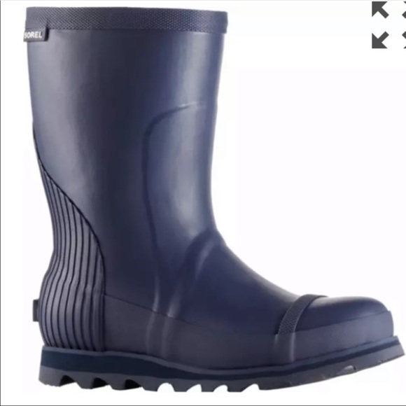 sorel rain shoes